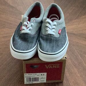 NIB Vans Era